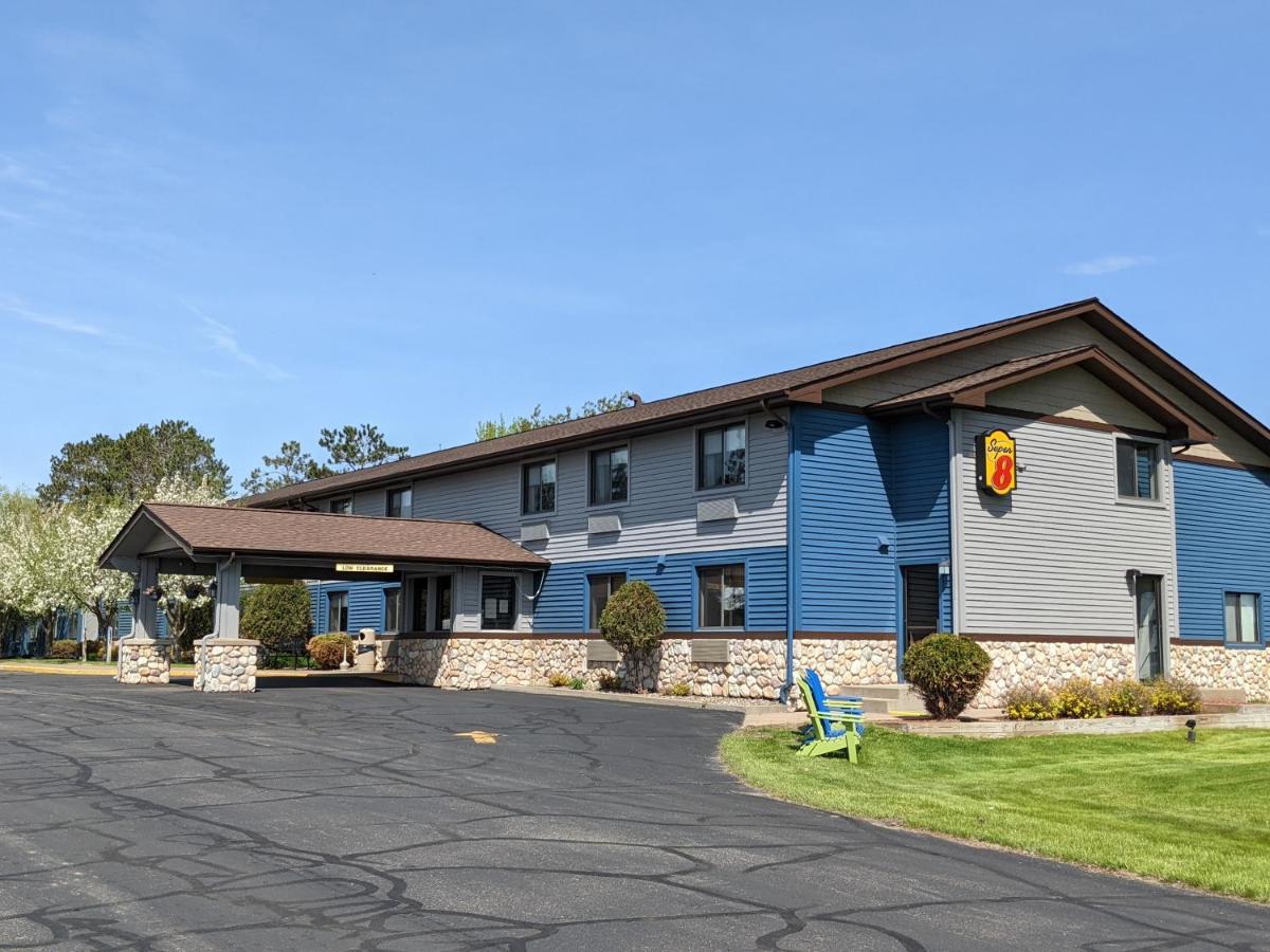 Hotel Super 8 By Wyndham Baxter/Brainerd Area Exteriér fotografie